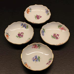 Meissen Porcelain Plates & Sugar Bowl – Antique German Porcelain Set – Hand-Painted Floral Decor – Rococo Tableware
