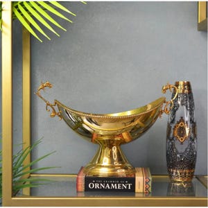 Handmade ellipse vintage vase