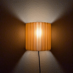 Wavey Plug-in Wall Sconce - Wall Mounted Light