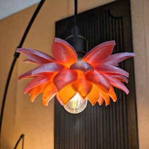 Lampada a sospensione Lotus