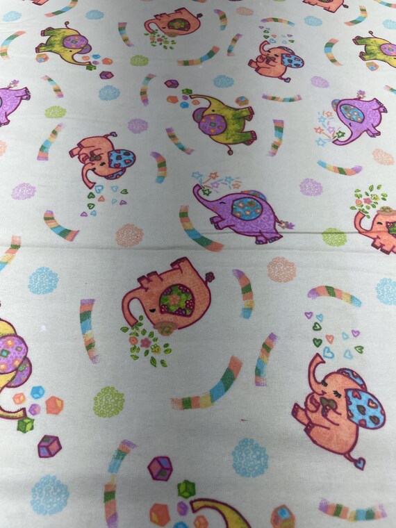 Floating elephants Flannel BTY
