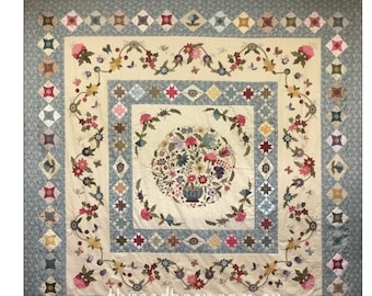 Auntie Tess Quilt Pattern | Corliss Searcey | Threadbear Designs