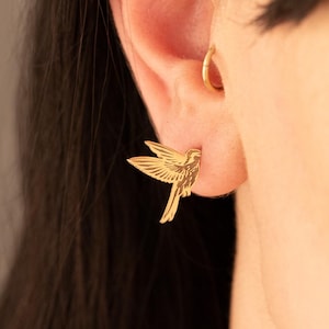 Hummingbird Stud Earrings, Dainty Minimalist Bird Earrings, Sterling Silver, 14K Gold Nature Inspired Gift for Her, Tiny Animal Jewelry