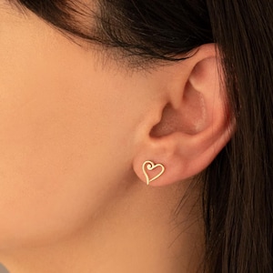 14K Gold Open Heart Stud Earrings, Dainty Minimalist Heart Studs, Tiny Gold Heart, Gift For Her, Everyday Earrings, Hypoallergenic Earrings