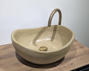 Handmade Moroccan Tadelakt Sink – Round Clay Vessel Basin, Rustic Boho Bathroom Vanity Bowl