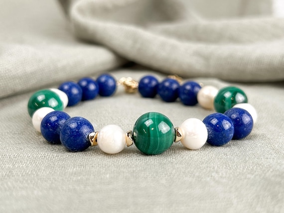 Navy blue bracelet with Green malachite beads