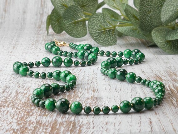 Bold Green Gemstone Necklace with chalcedony gemstones