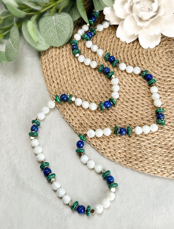 Mother of pearl, malachite and blue jade necklace