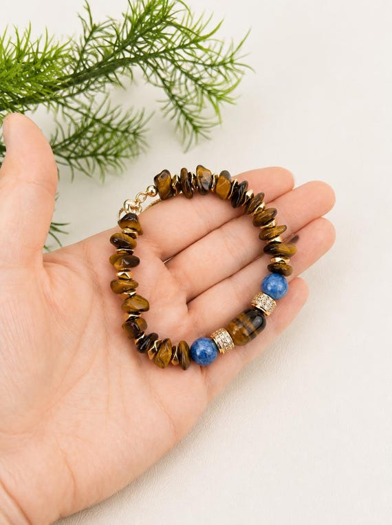 Tiger eye and apatite gemstone  bracelet