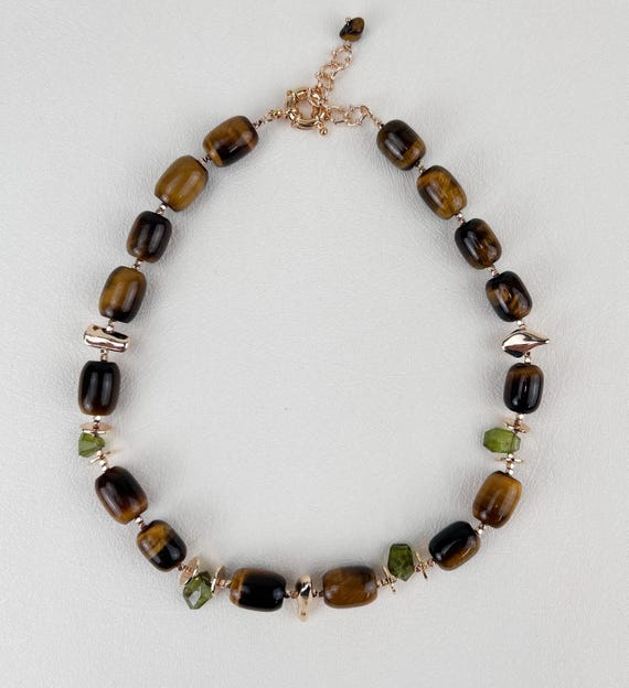 Tiger eye and green peridot stones chunky necklace