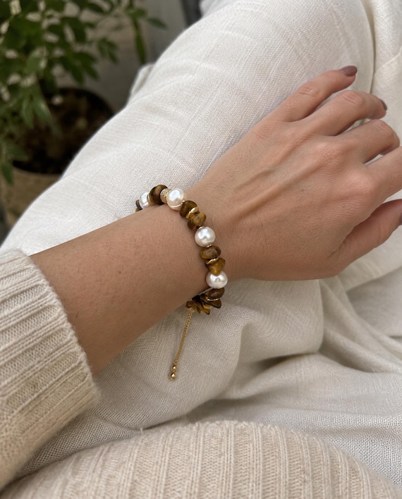 Tiger eye and pearls boho gemstone  bracelet