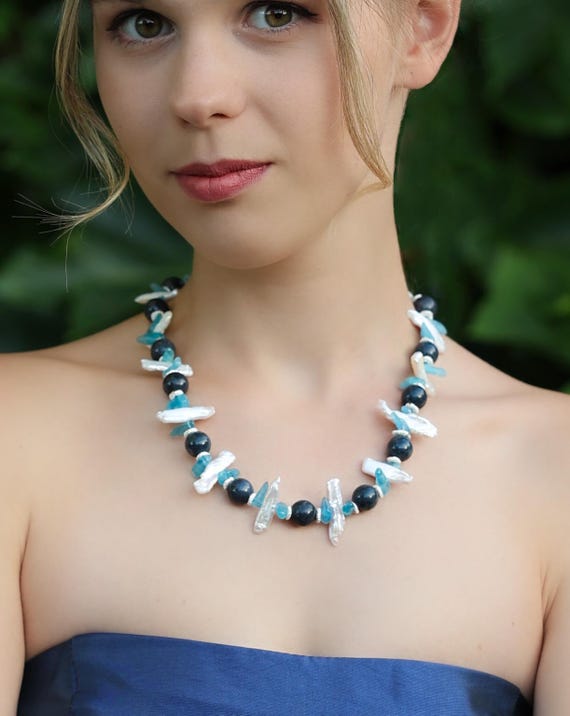 Stunning Aquamarine & Irregular Pearl Necklace