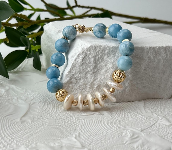 Blue chunky gemstone bracelet
