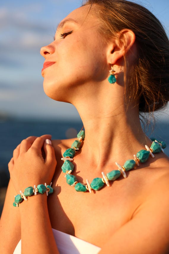 Chunky Turquoise Blue Amazonite and Pearls Necklace