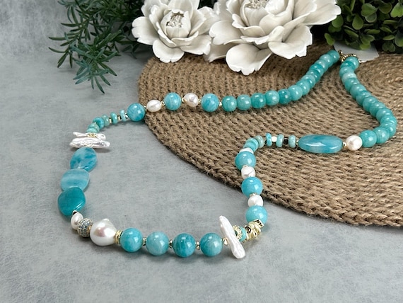 Pearls and amazonite necklace, modern turquoise color necklace