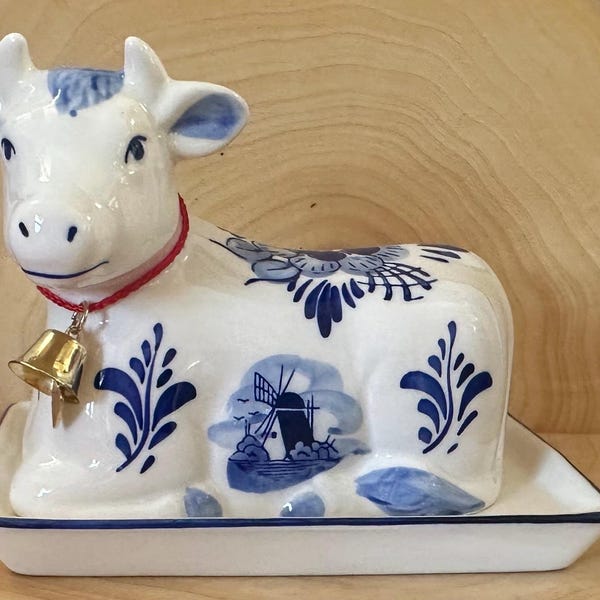 Vintage Delft Blue Cow  Butter Dish