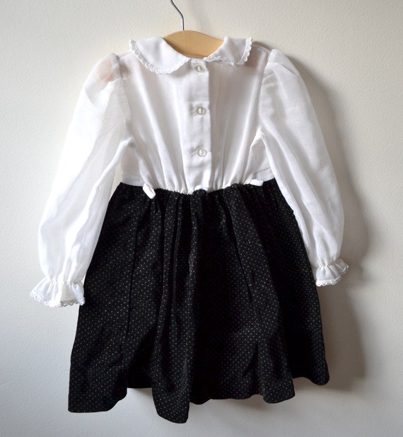 Vintage little girl's black & white cotton and ve… - image 4