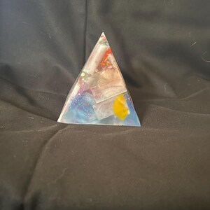 Pyramid - Dominos