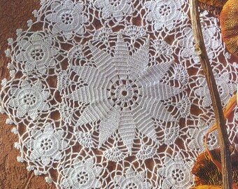 Crochet Doily  25 cm - 10 inches- Anemone