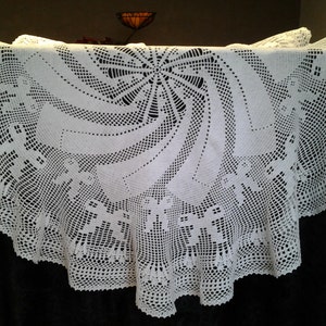 Crochet Tablecloth 120 cm - 47 inches - Spiral