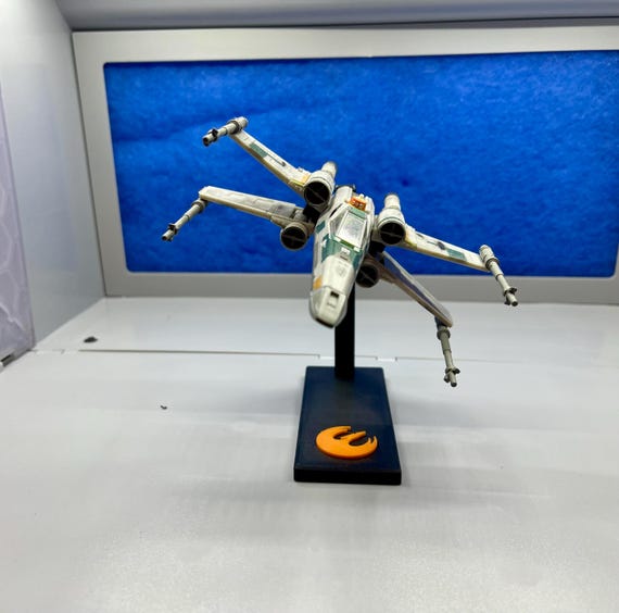 マイクロギャラクシー　ヘラ・シンドゥーラ　Xウイング スターウォーズ マイクロギャラクシー ヘラXウイング - メルカリ