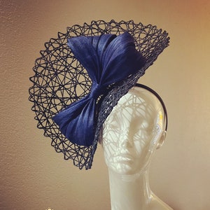 Kentucky Derby Hat Fascinator, Blue Hat, Derby Fascinator, Easter Fascinator, Del Mar Hat, Royal Ascot Hat, Navy Hat, Fancy Fascinator Hat
