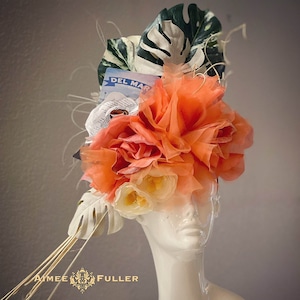 Chapeau Derby Kentucky, fascinateur Del Mar Races, rose mandarine orange, fleurs en papier faites main à partir des programmes Del Mar, palmiers, coupe des éleveurs