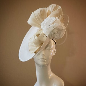 Kentucky Derby Fascinator, Bridal Hat, Vanilla Bow Hat, Ivory White Cream Floral Bridal Headpiece, Del Mar, Ascot, Melbourne Cup Fascinator