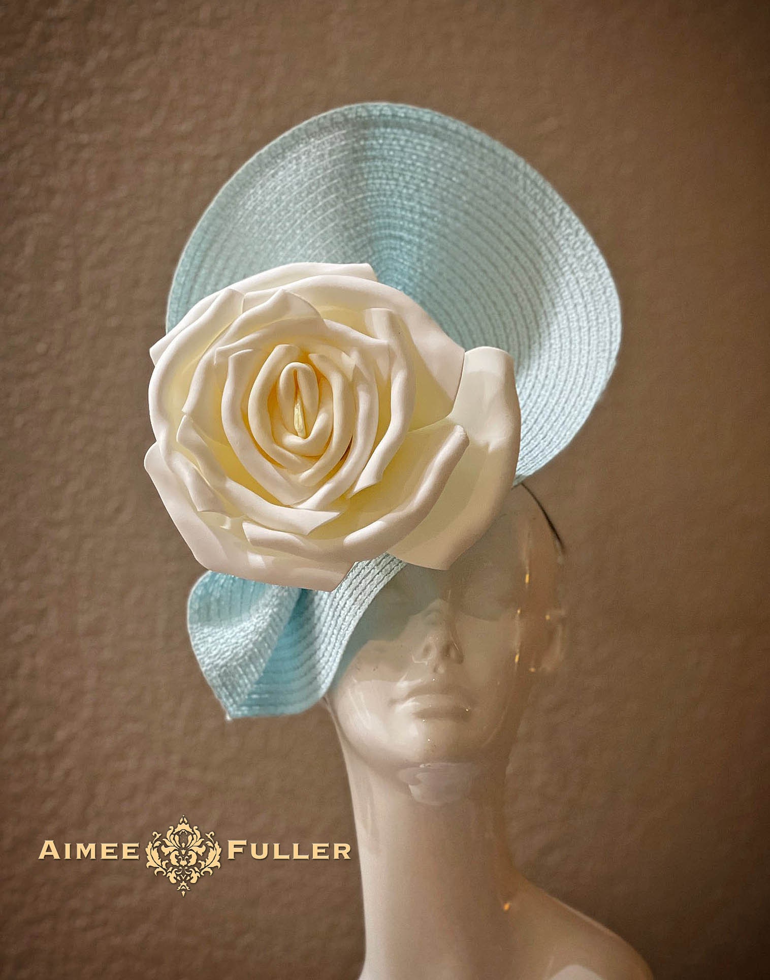 ? NEW! Kentucky Derby Baby Blue Fascinator Hat. See pictures for measurements Blue Kentucky Derby Fascinator Hat, Light Blue, Beige,pink  main image 2