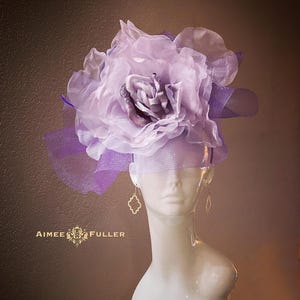 Kentucky Derby Hat Fascinator, Lavender Rose Derby Hat. Lilac Purple Hat, Bridal Hat, High Tea, Del Mar, Royal Ascot Hat, Purple Easter Hat