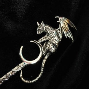 Cat Bat on the Moon/ Vampire Cat Hair Stick