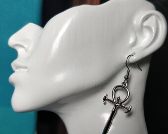 Silver Ankh Earrings// vamp vampire Halloween