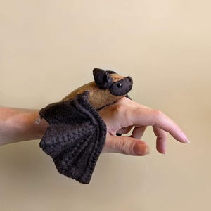 Felt Bat- PDF Tutorial and Pattern Download- Western Long-Eared Myotis Bat