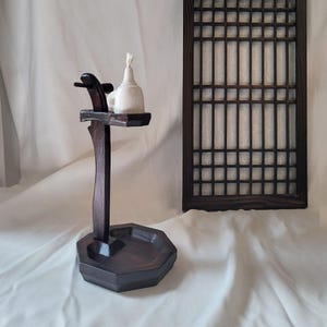 Ensemble de lanternes en bois traditionnelles coréennes - Lampe à huile Palgak faite main avec base de plateau (2 tailles)