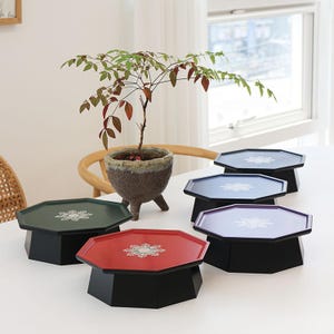 Korean Mother-of-Pearl Octagonal Tea Table – Handmade Flower Inlay Lacquer Tray with Encircling Legs (5 Colors)