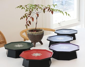 Mother of Pearl Tea Table – Handmade Korean Lacquer Tray with Floral Inlay