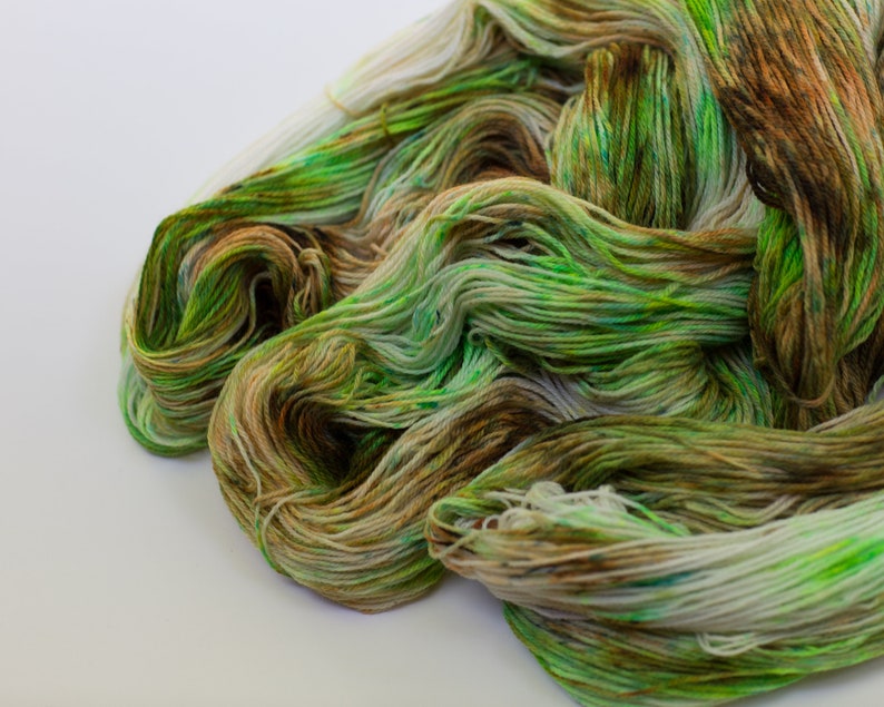 Fingering Yarn CorriedaleNylon