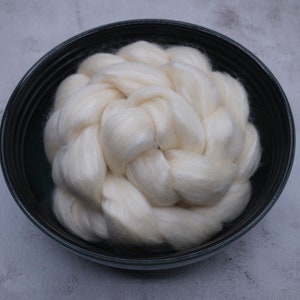 BFL/Tussah Silk Roving - 1 lb