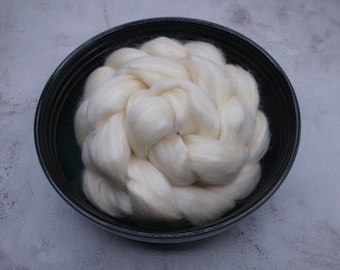 BFL/Tussah Silk Roving - 1 lb