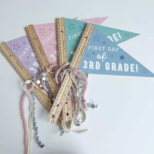 First Day 3rd Grade Flag Printable, Back To School Pennant, 1st Day Of School Print, 3rd Grade Sign For Pictures, First Day Photo Prop
