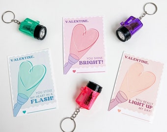 Flashlight Valentine, Light Valentines, Non Candy Valentines Printables, School Valentine Cards, Classroom Valentine Favors