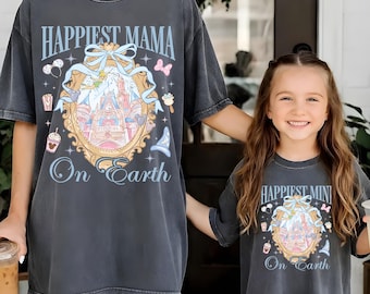 Camiseta "Mamá más feliz del mundo" de Coquette Bow Castle, camiseta de Disney para mamá, camiseta "Mamá más feliz del mundo" de Disney, camiseta "Feliz Día de la Madre" de mamá e hija.