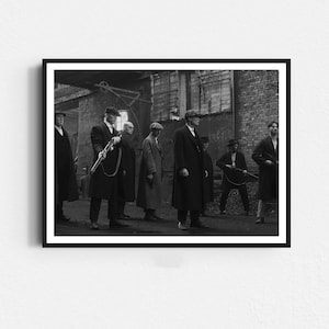 Vintage Peaky Blinders Poster, Tommy Shelby, Black and White Retro Wall Art