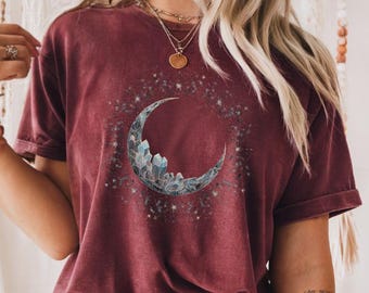 Geometrical Crystal Moon T-Shirt • Maroon Color •  Vintage Lines Tee • Astrology Inspired, Celestial Shirt • Crescent Moon & Stars Graphic