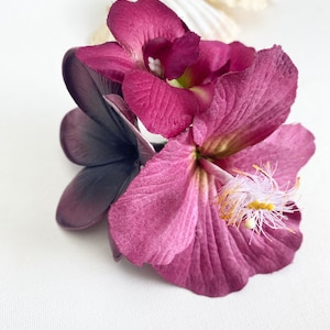 Hibiscus hair clip/midnight frangipani hair clip/hibiscus frangipani hair clip/Hawaiian party hair clip/event hair flower/hawaiian hair clip