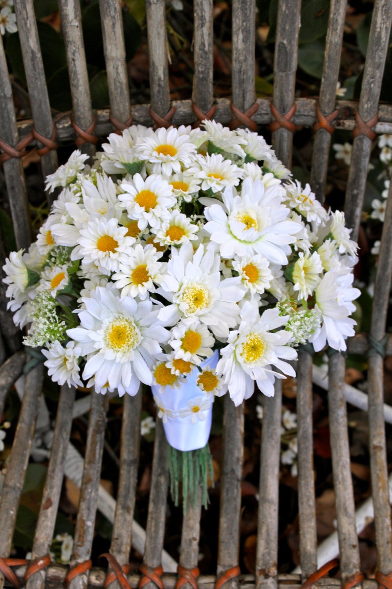 Crazy Daisy Bouquet/Daisies/Natural stem bouquet/white Etsy