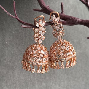PANOPLY Zirkonia Kristalle Rosegold Silber Schwarz Blüte Pakistanische Indische Ohrringe - INDO WESTERN