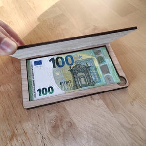 Geschenkverpackung für Geld, Spardose, Halter, Verpackung, verschiedene Banknoten, Laserschnitt, Vektorvorlage