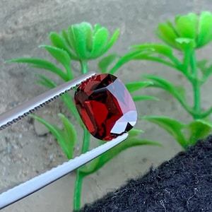 2.00 Carat Burma Red Spinel Stone - Oval Cut Gemstone