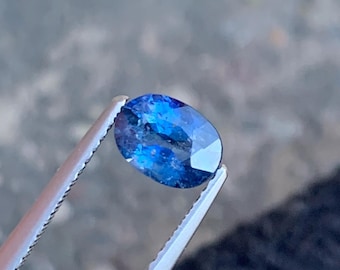 1.30 Carat Hot Blue Sapphire Gemstone– Oval Shape from Madagascar